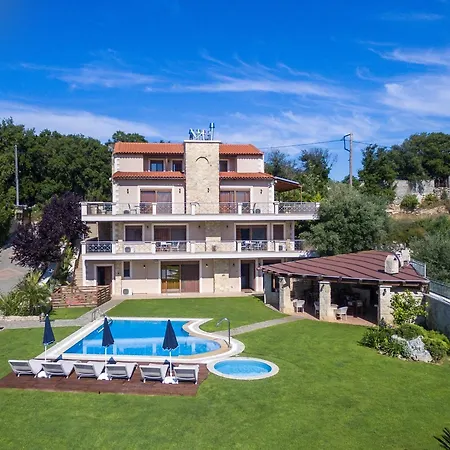 With 10 Bedrooms In Kaloniktis-rethymno, With Wonderful Sea View Willa Retimno